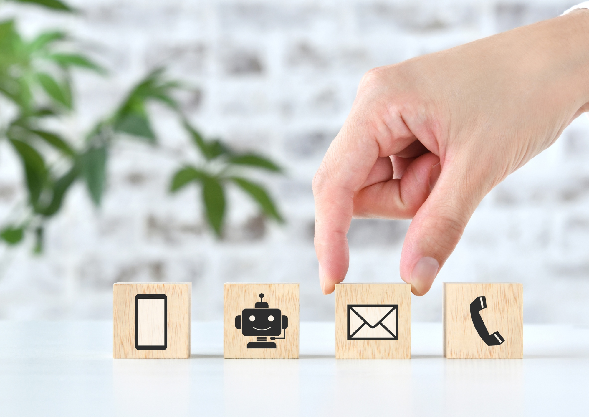 お問い合わせ・無料相談の案内